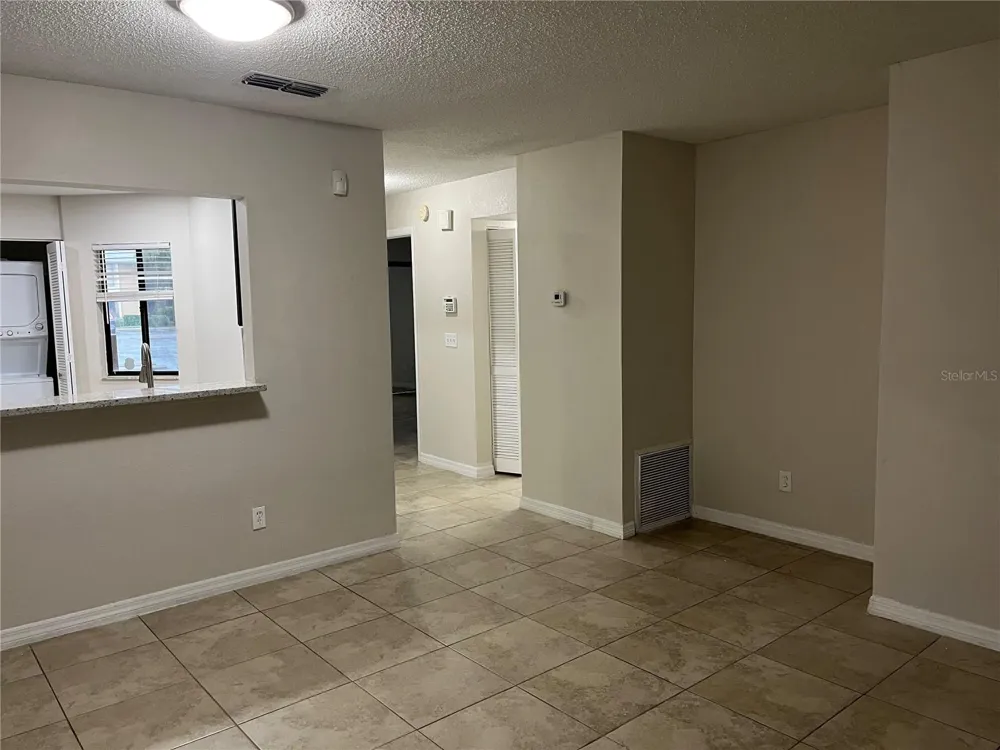 4372 MIDDLEBROOK ROAD #4372 Orlando, FL 32811