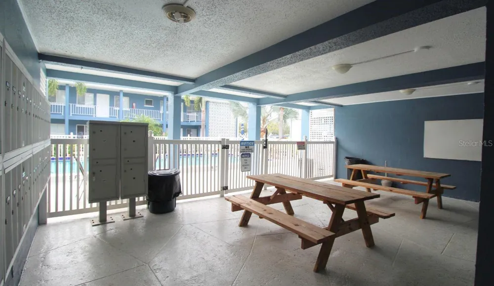 3001 BEE RIDGE ROAD #215 Sarasota, FL 34239