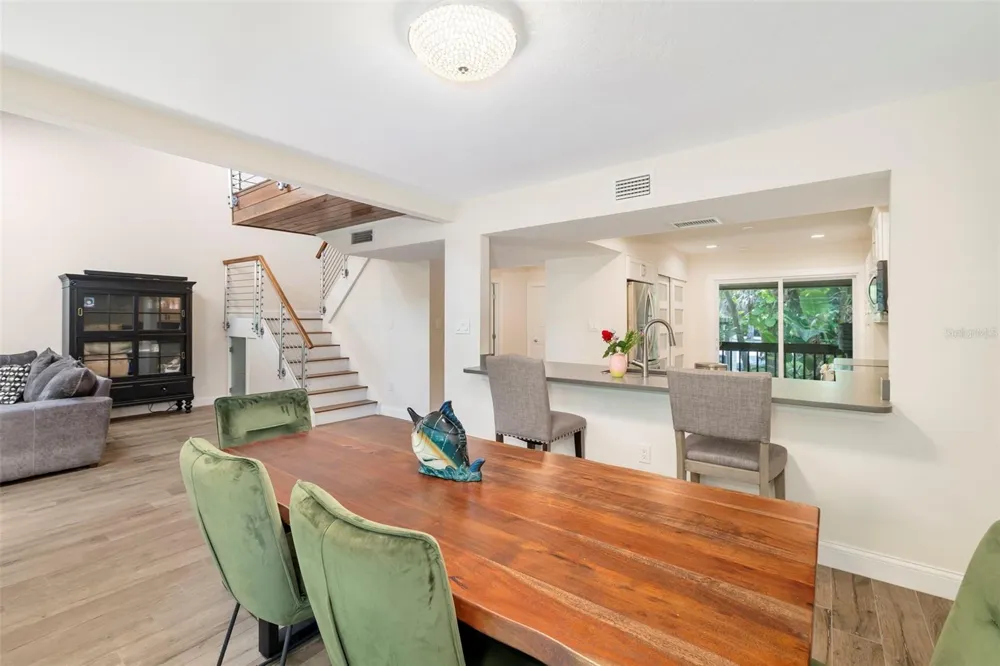 5182 LANCEWOOD DRIVE #14 Sarasota, FL 34232
