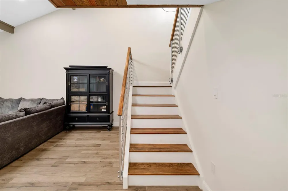 5182 LANCEWOOD DRIVE #14 Sarasota, FL 34232