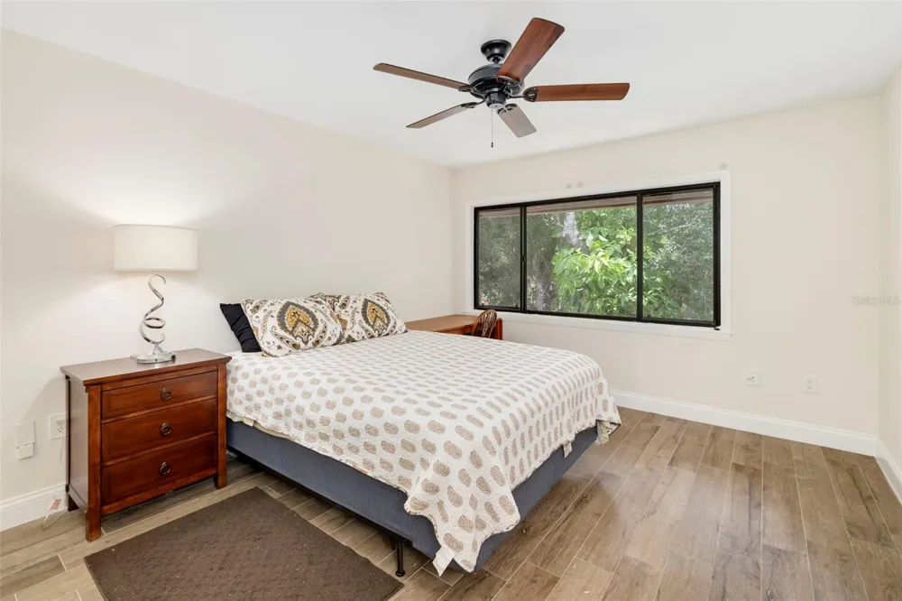 5182 LANCEWOOD DRIVE #14 Sarasota, FL 34232