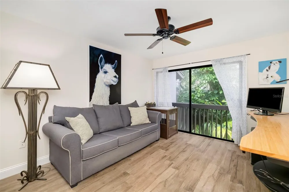 5182 LANCEWOOD DRIVE #14 Sarasota, FL 34232