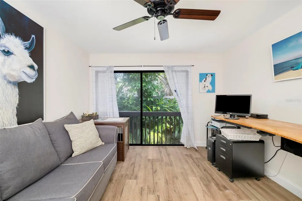 5182 LANCEWOOD DRIVE #14 Sarasota, FL 34232
