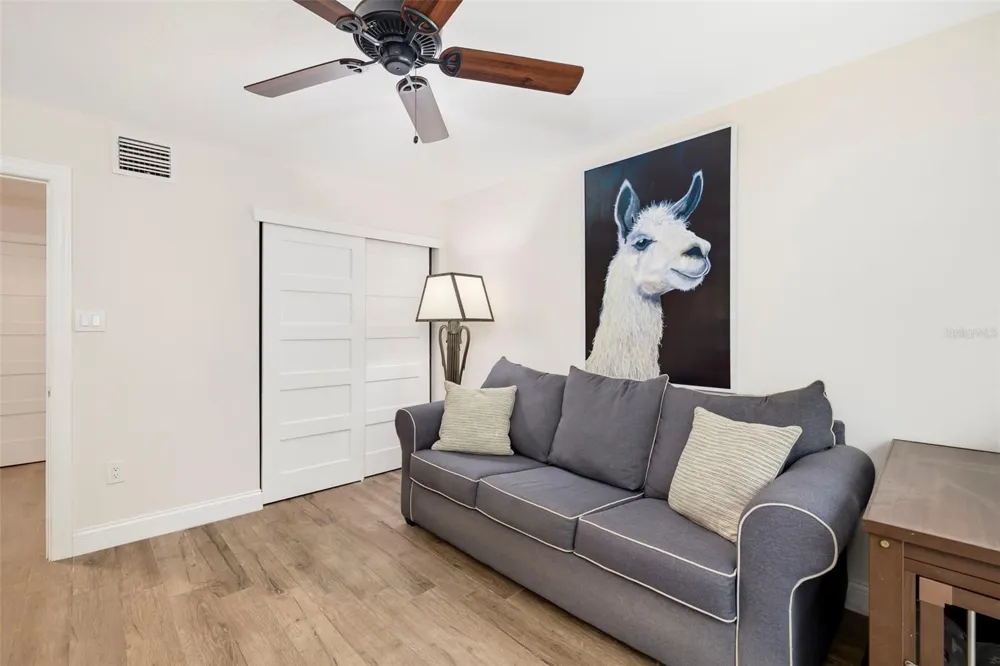 5182 LANCEWOOD DRIVE #14 Sarasota, FL 34232