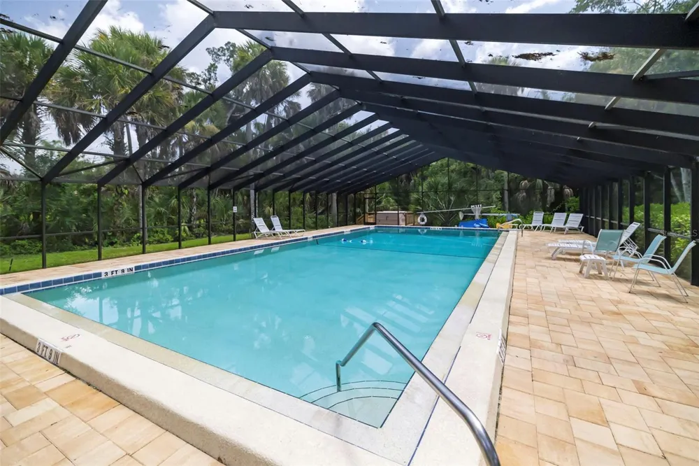 5182 LANCEWOOD DRIVE #14 Sarasota, FL 34232