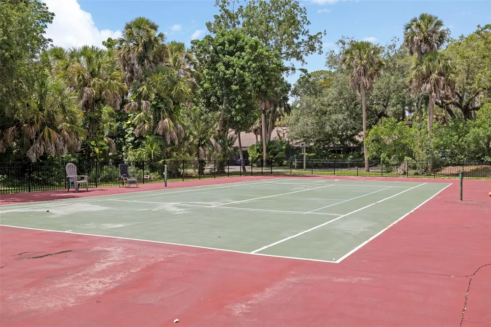 5182 LANCEWOOD DRIVE #14 Sarasota, FL 34232