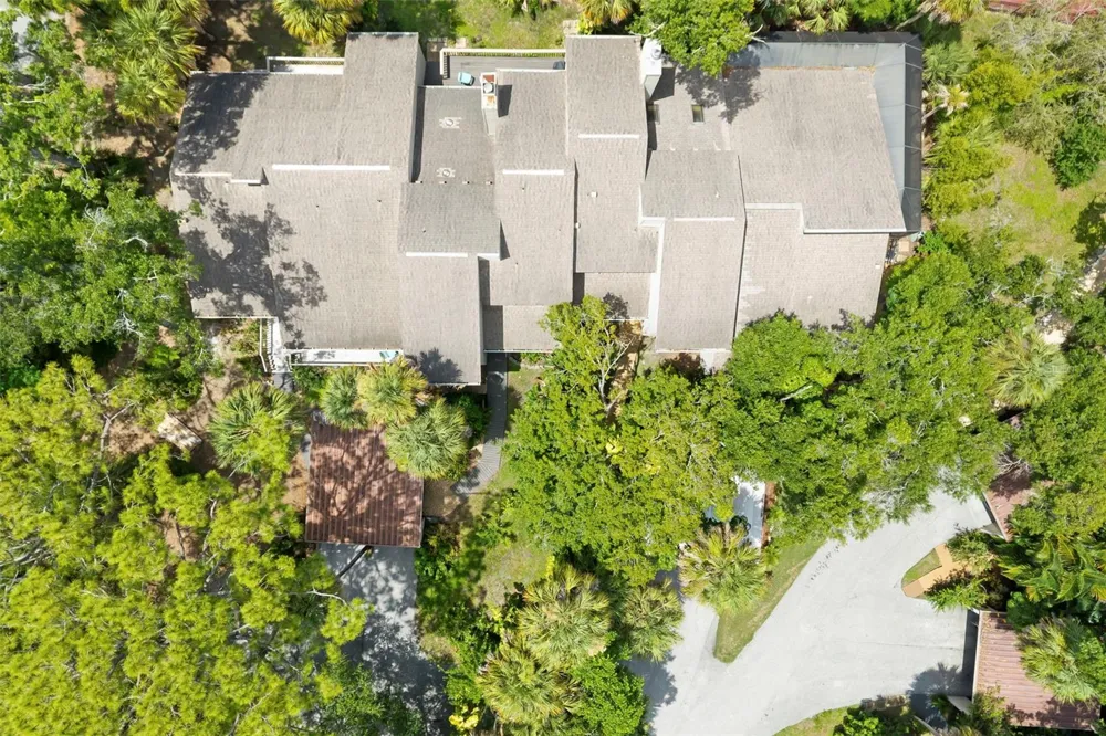 5182 LANCEWOOD DRIVE #14 Sarasota, FL 34232