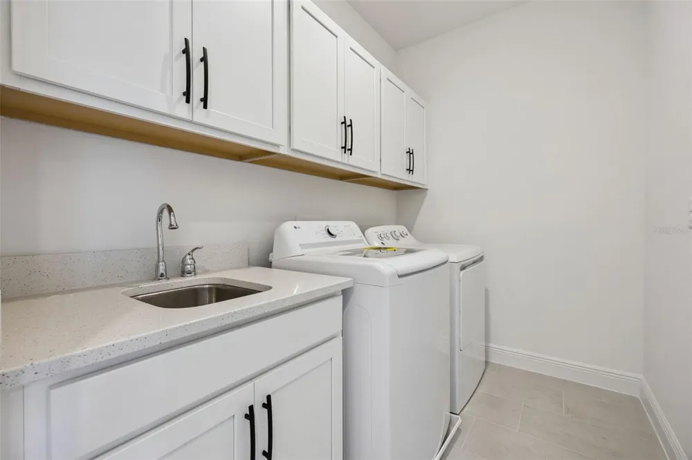 13253 PEACEFUL MELODY DRIVE Winter Garden, FL 34787