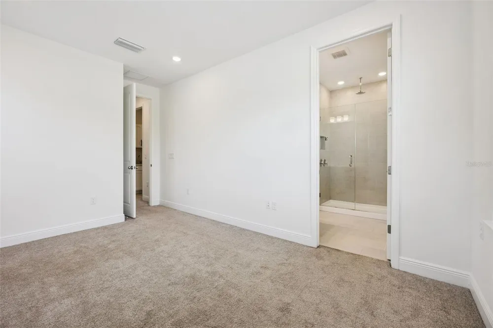13253 PEACEFUL MELODY DRIVE Winter Garden, FL 34787