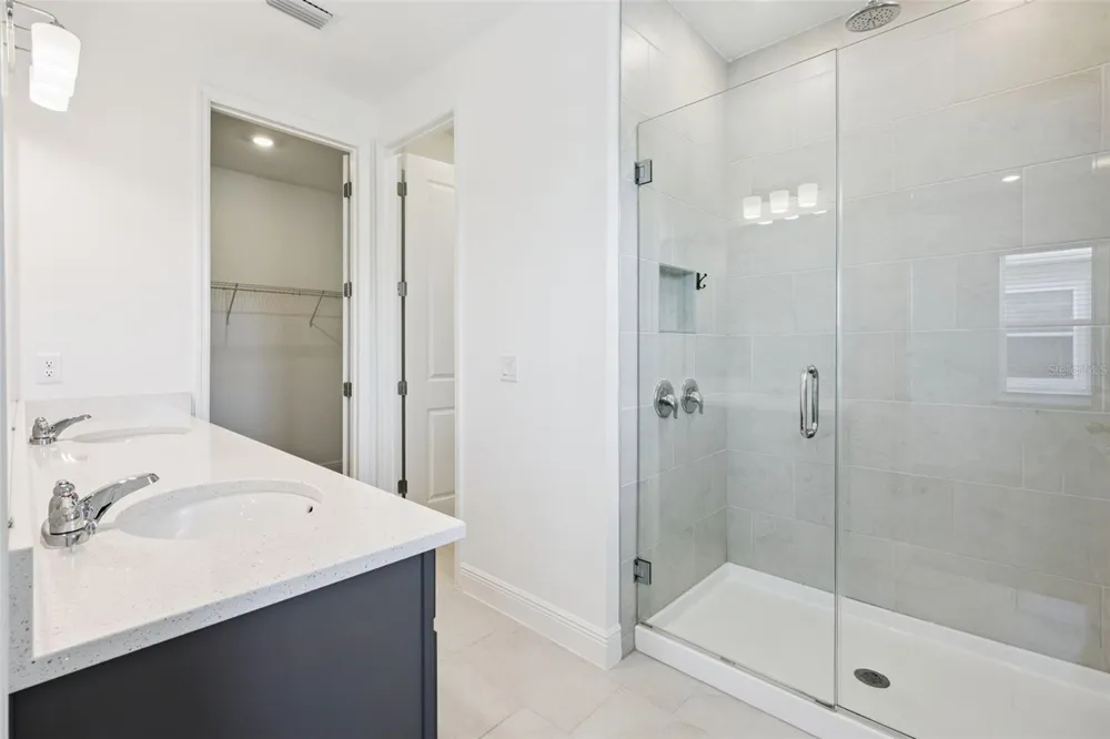 13253 PEACEFUL MELODY DRIVE Winter Garden, FL 34787