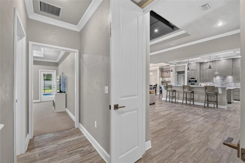 10407 SW 26TH PLACE Gainesville, FL 32608