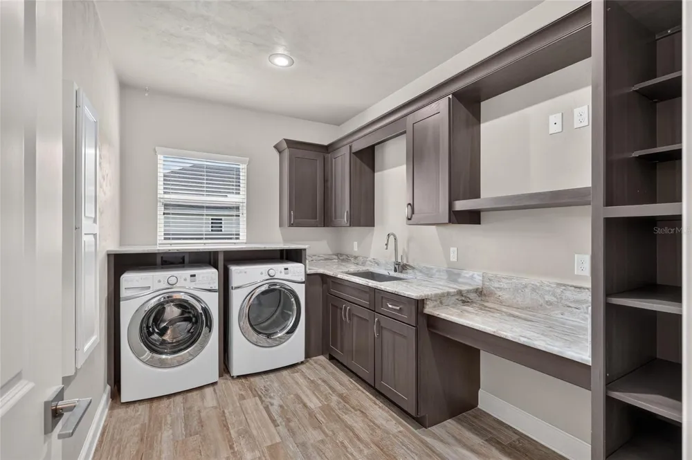 10407 SW 26TH PLACE Gainesville, FL 32608