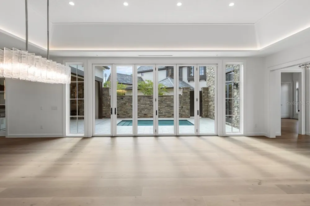 10335 WINTER SPARKLE CIRCLE Golden Oak, FL 32836