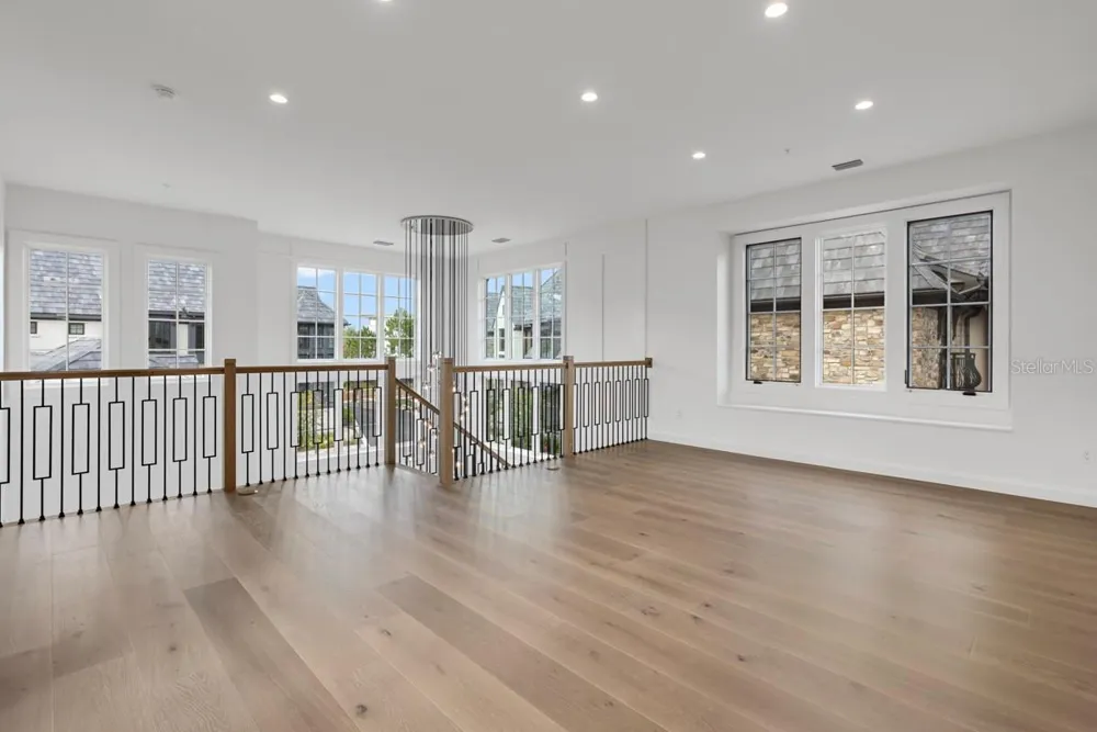 10335 WINTER SPARKLE CIRCLE Golden Oak, FL 32836