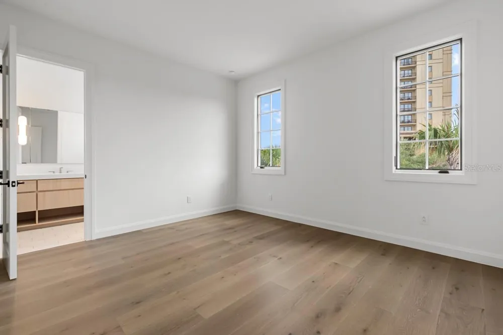 10335 WINTER SPARKLE CIRCLE Golden Oak, FL 32836