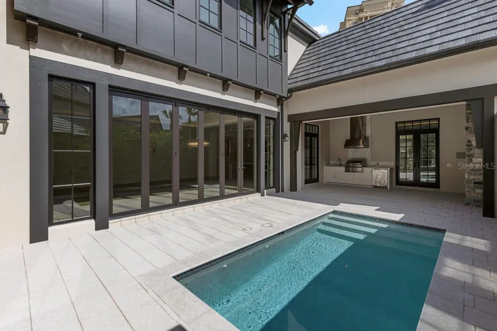 10335 WINTER SPARKLE CIRCLE Golden Oak, FL 32836