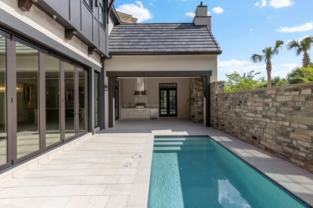10335 WINTER SPARKLE CIRCLE Golden Oak, FL 32836