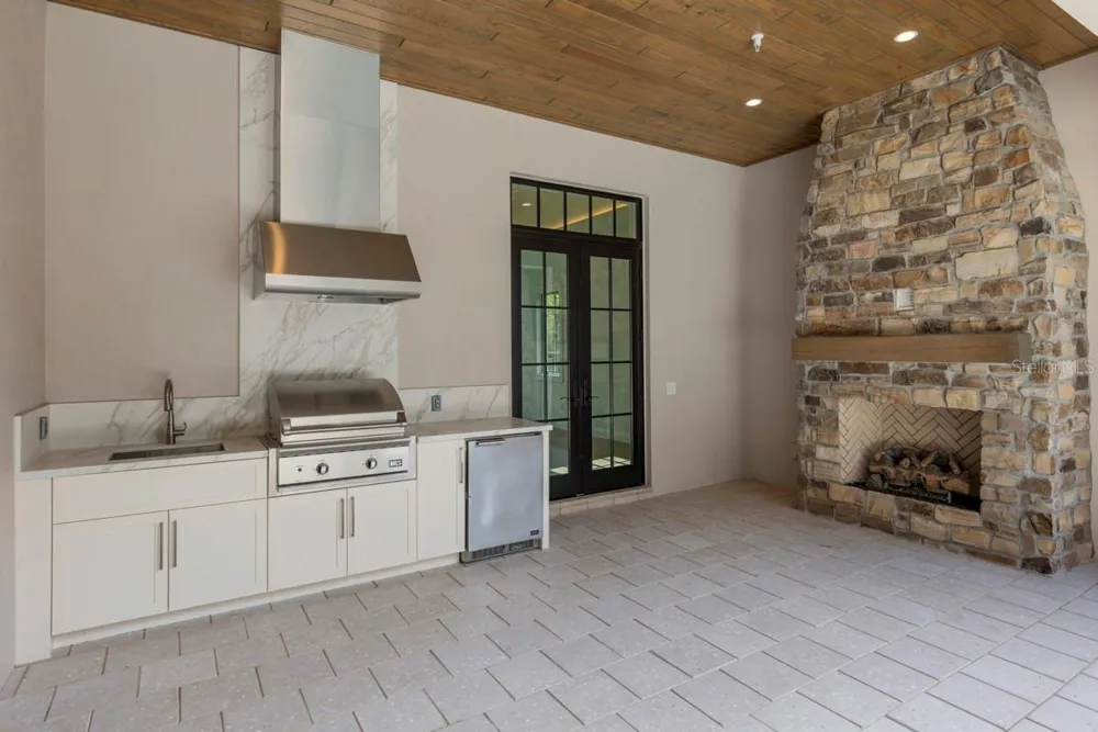 10335 WINTER SPARKLE CIRCLE Golden Oak, FL 32836