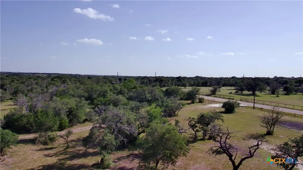 237 Oak Glen Lane Briggs, TX 78608