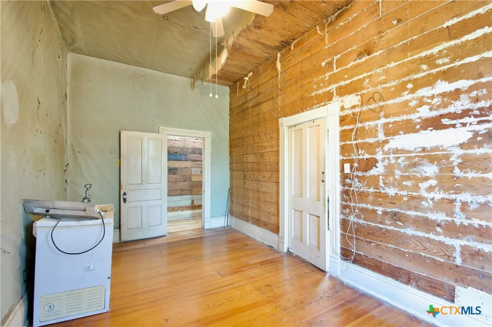 216 Fortune Street Marlin, TX 76661