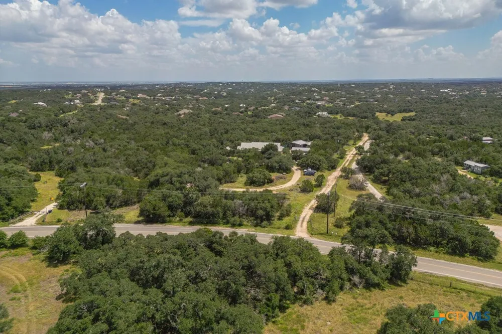 2090 Wegner Road New Braunfels, TX 78132