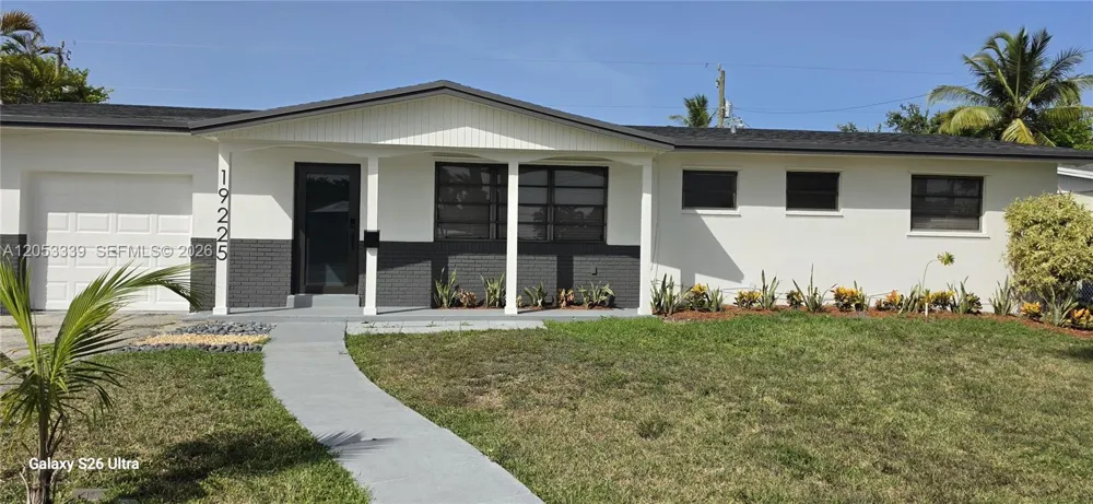 19225 Franjo Rd Cutler Bay, FL 33157