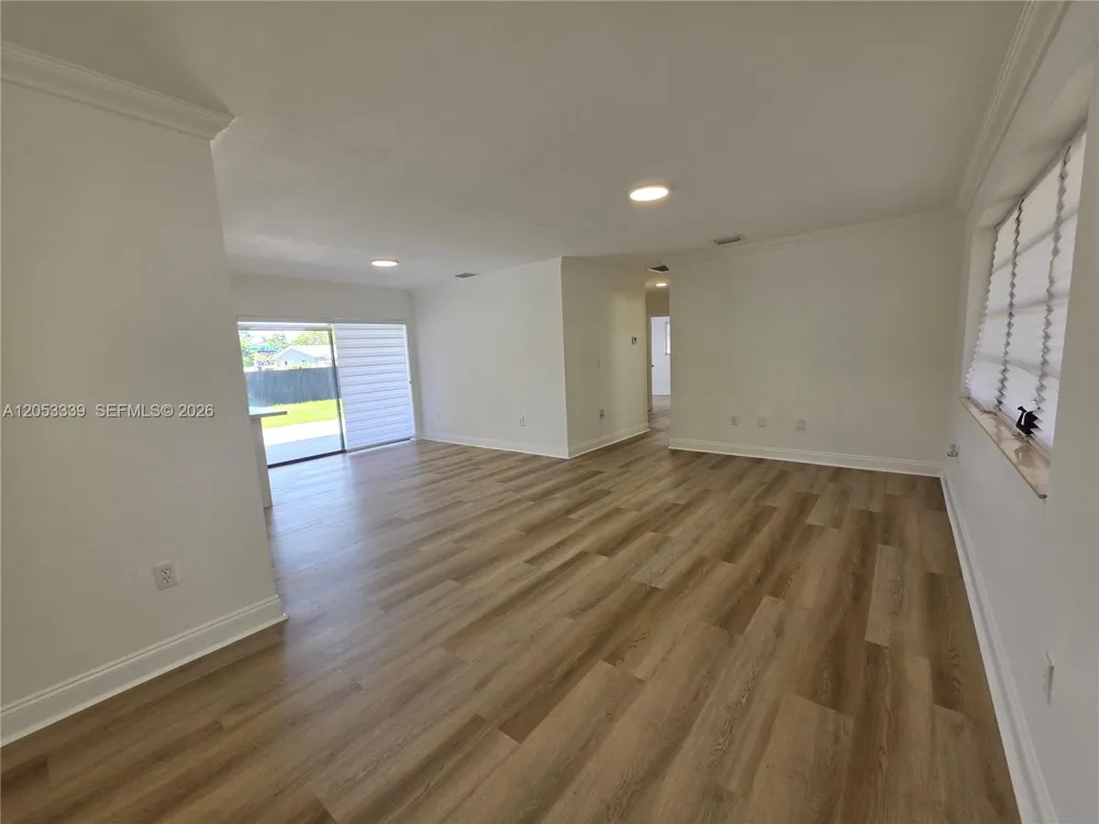 19225 Franjo Rd Cutler Bay, FL 33157