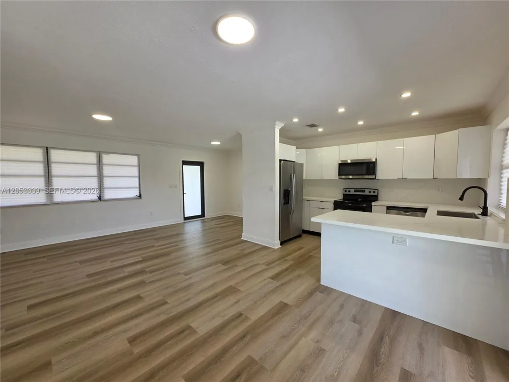 19225 Franjo Rd Cutler Bay, FL 33157