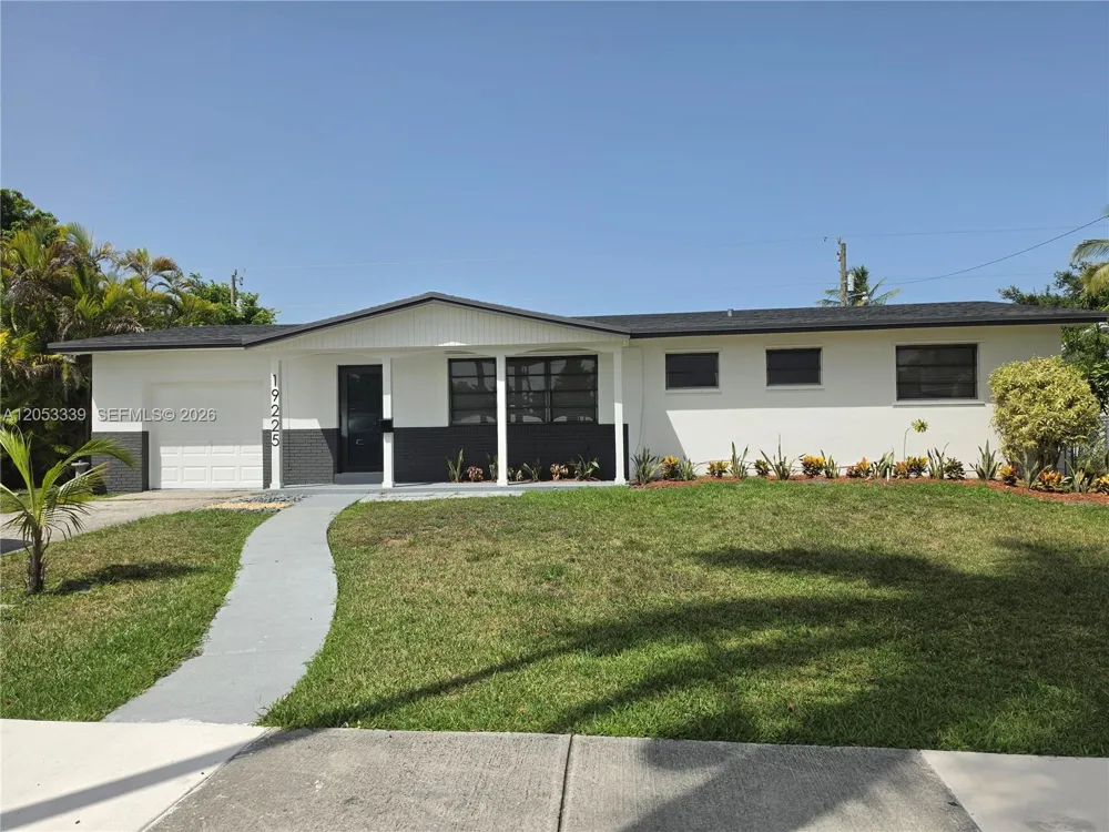 19225 Franjo Rd Cutler Bay, FL 33157
