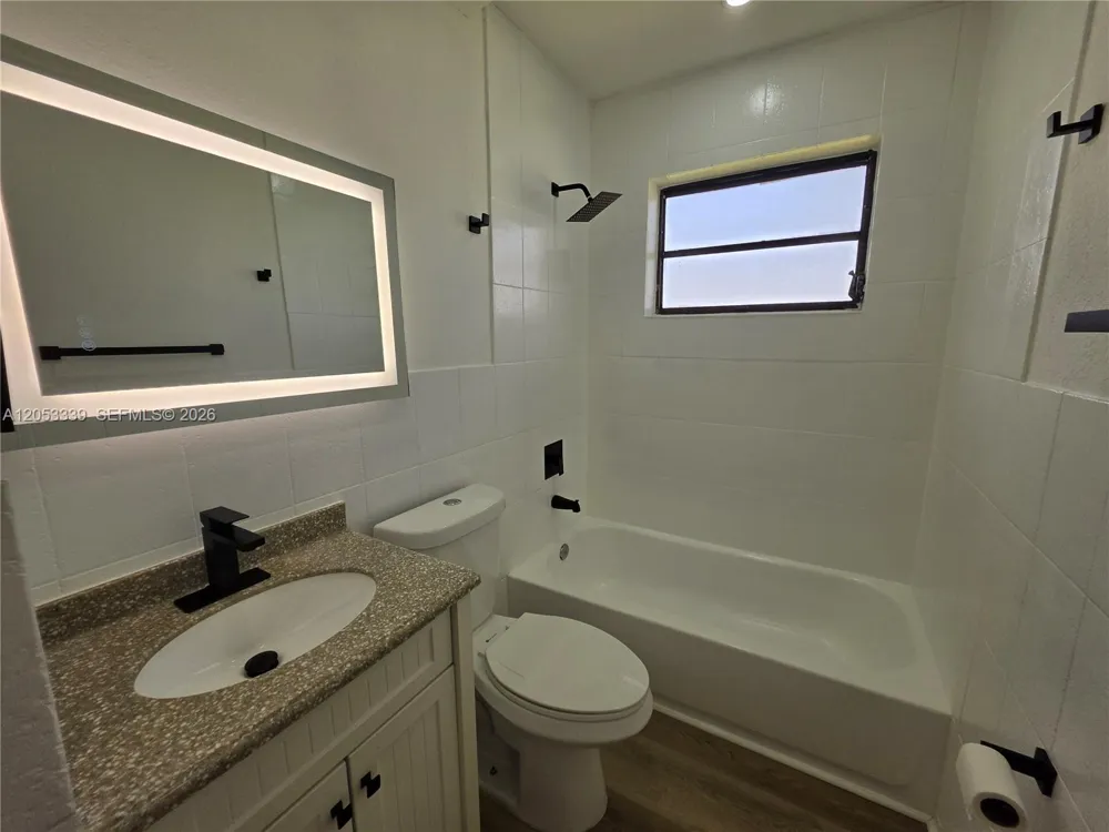 19225 Franjo Rd Cutler Bay, FL 33157