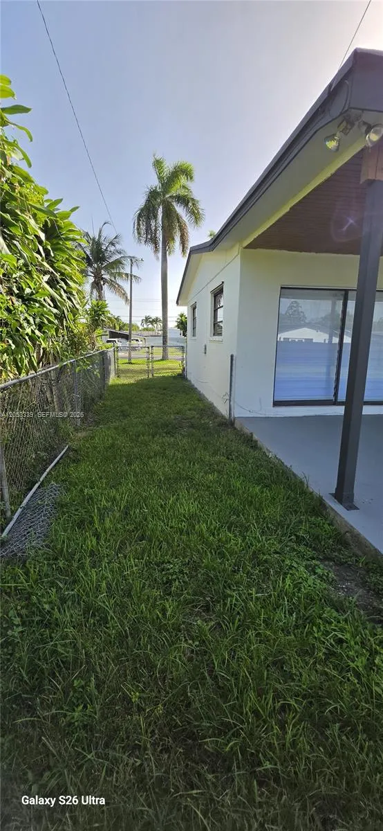 19225 Franjo Rd Cutler Bay, FL 33157