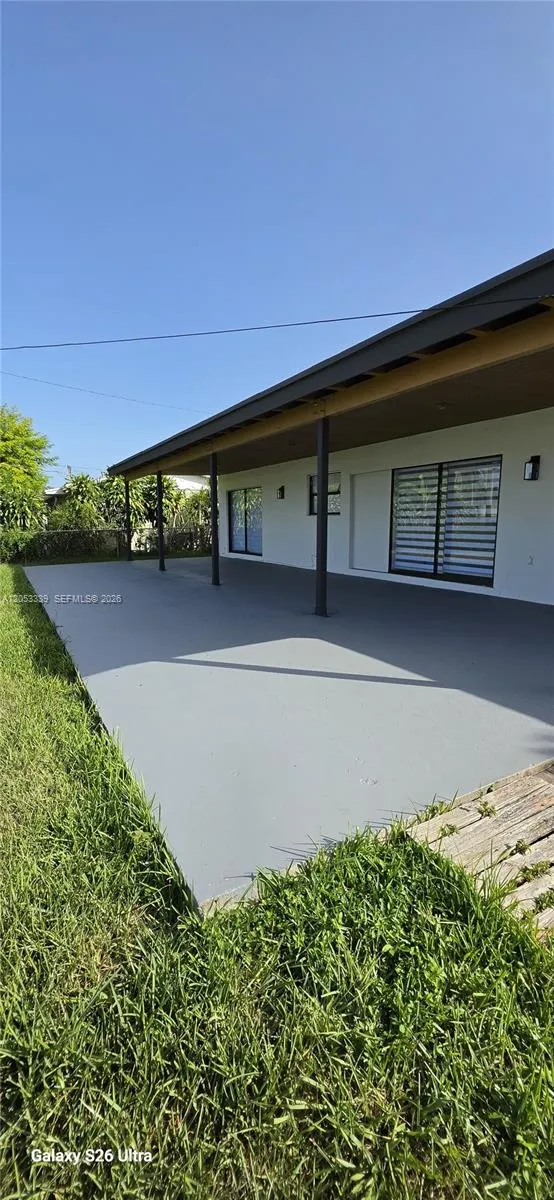 19225 Franjo Rd Cutler Bay, FL 33157