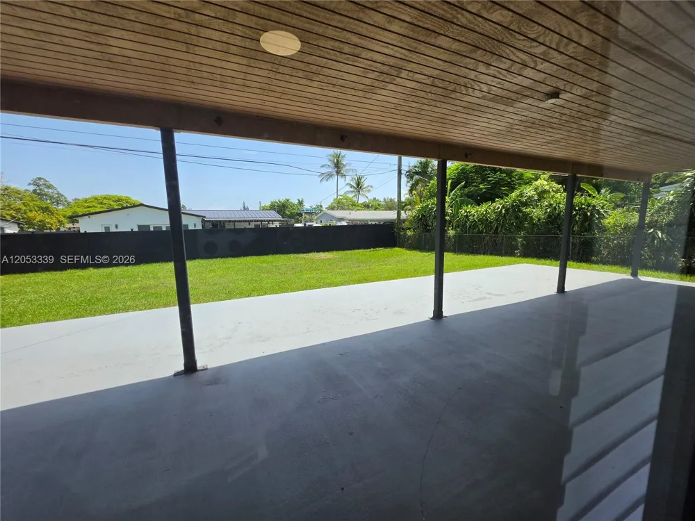 19225 Franjo Rd Cutler Bay, FL 33157