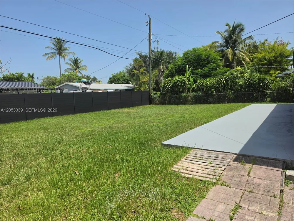 19225 Franjo Rd Cutler Bay, FL 33157