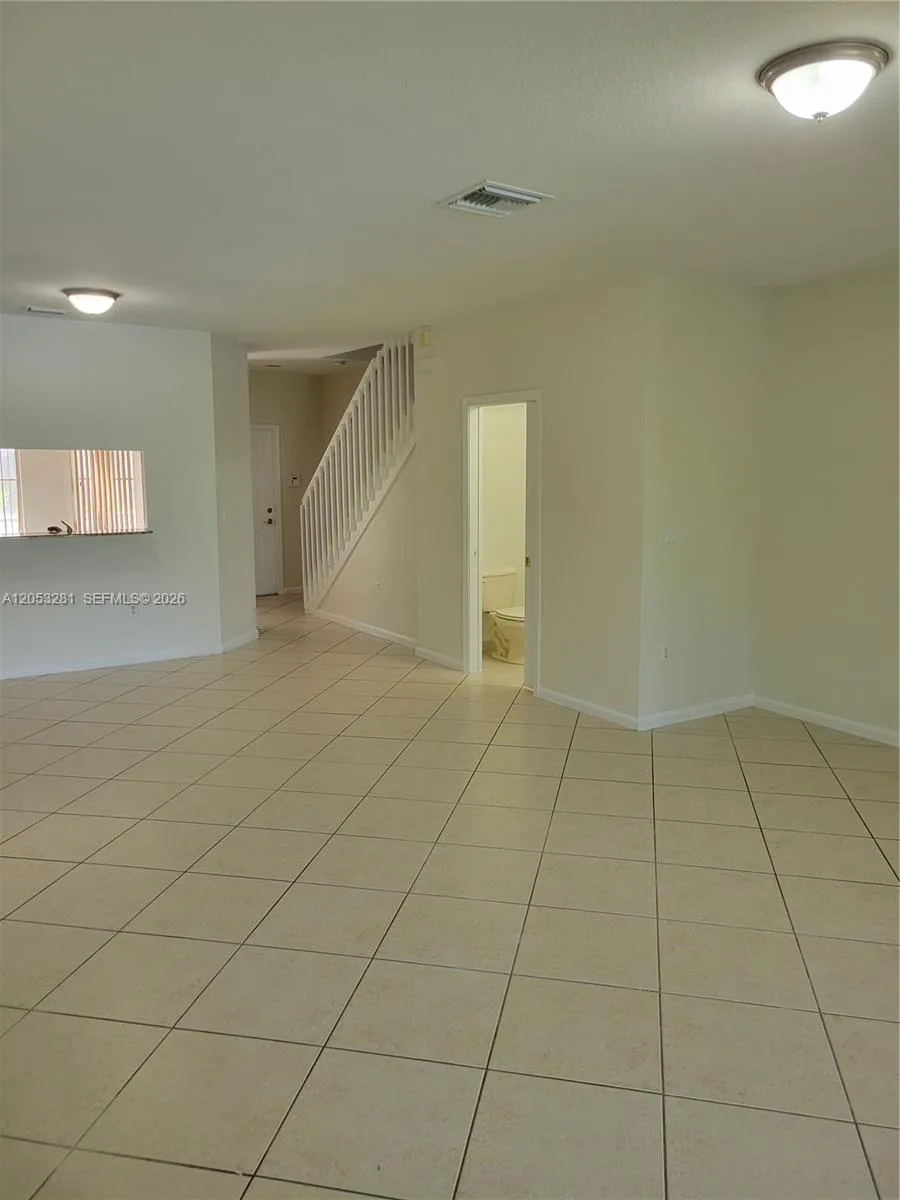 2578 SW 82 AV #101 Miramar, FL 33025