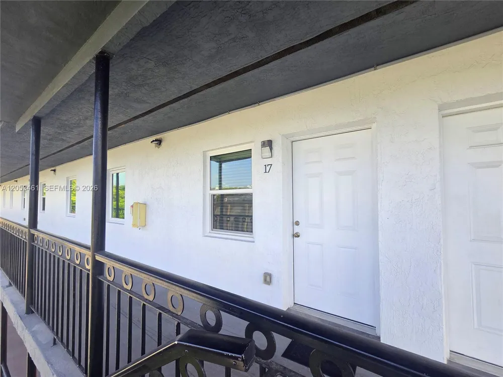 1767 NW 3rd Ave #17 Miami, FL 33136
