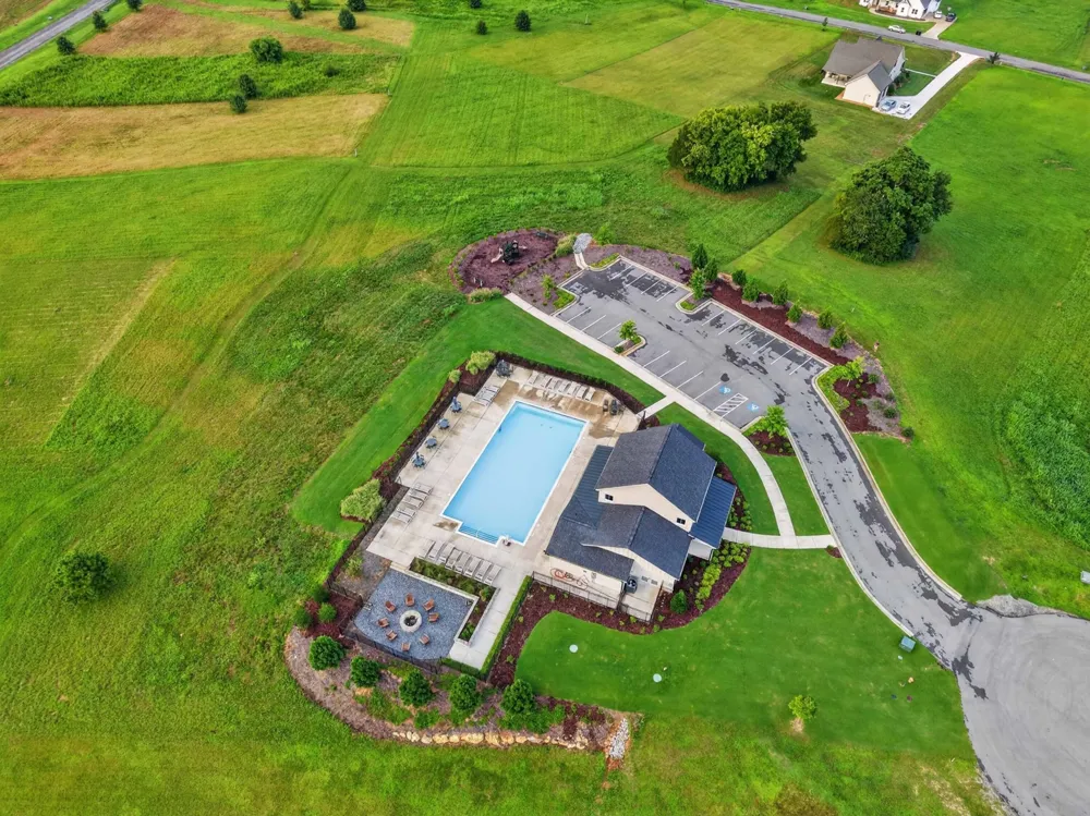 92 Farmview Way Drive Dunlap, TN 37327