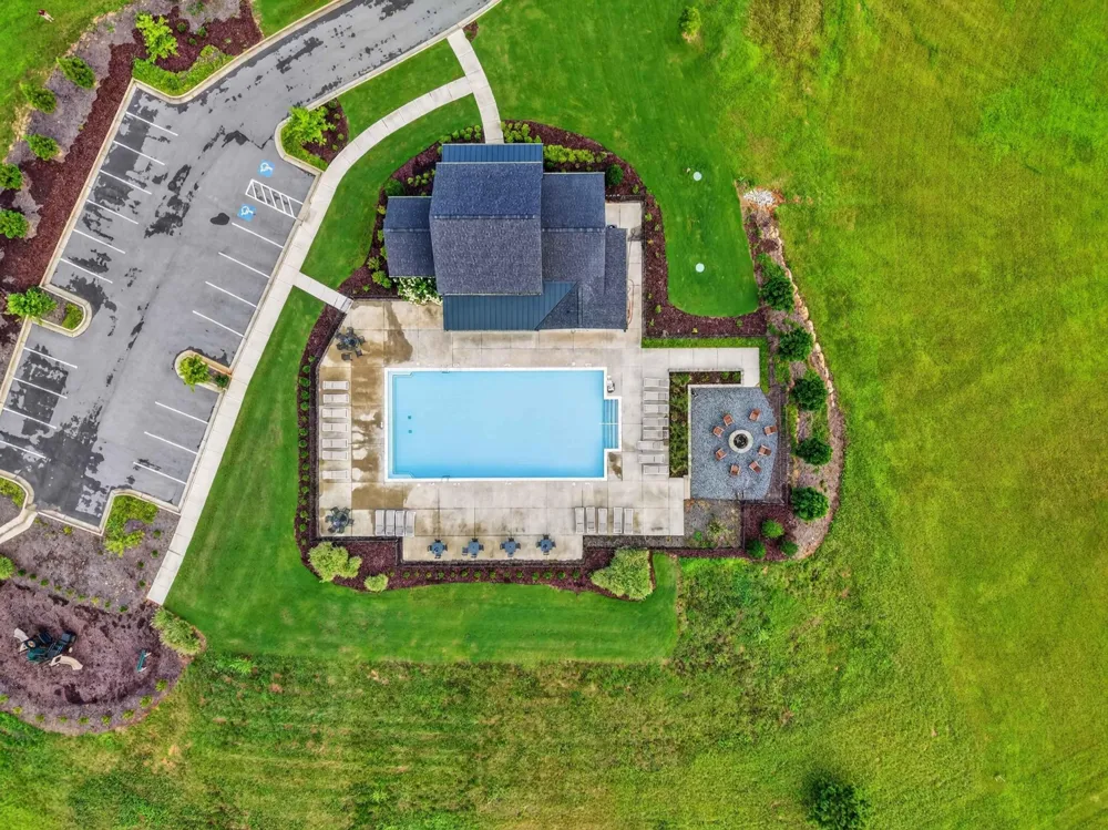 92 Farmview Way Drive Dunlap, TN 37327