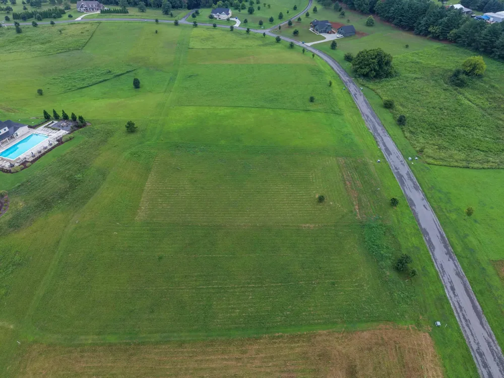 92 Farmview Way Drive Dunlap, TN 37327