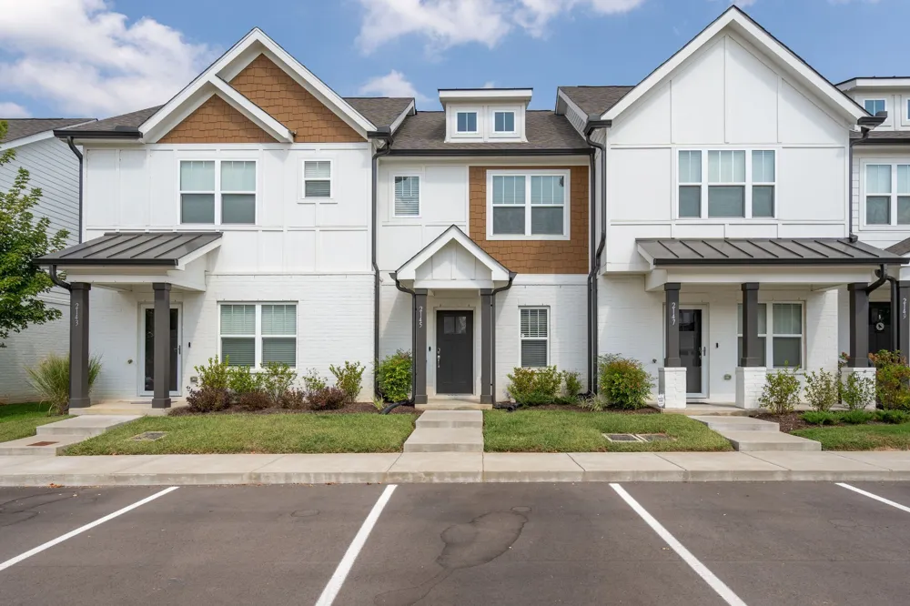 2145 Bayport Ave Old Hickory, TN 37138