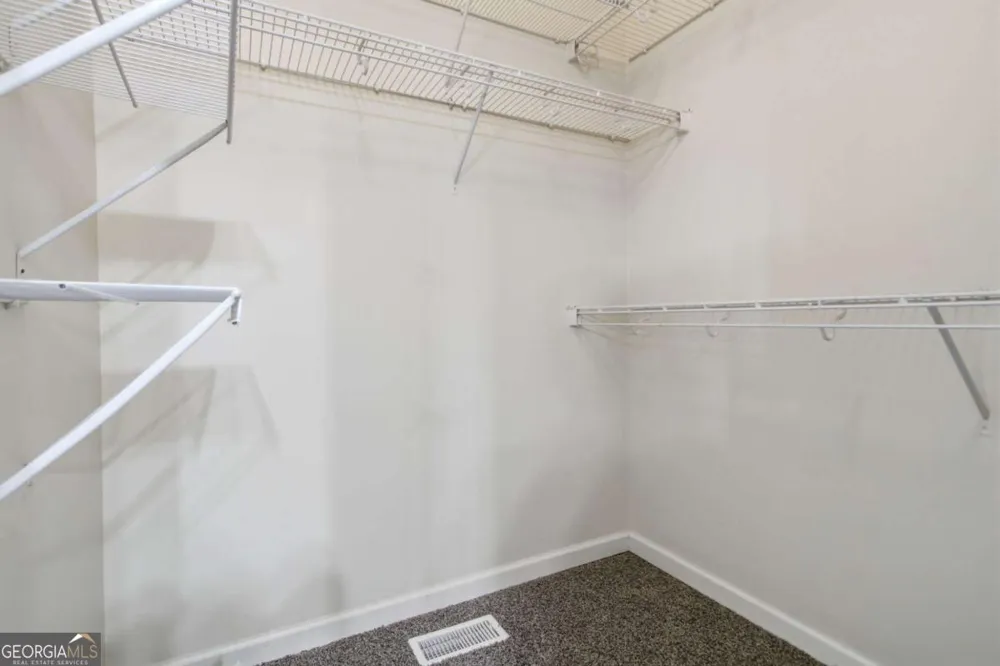 30 Rainey RDG Oxford, GA 30054