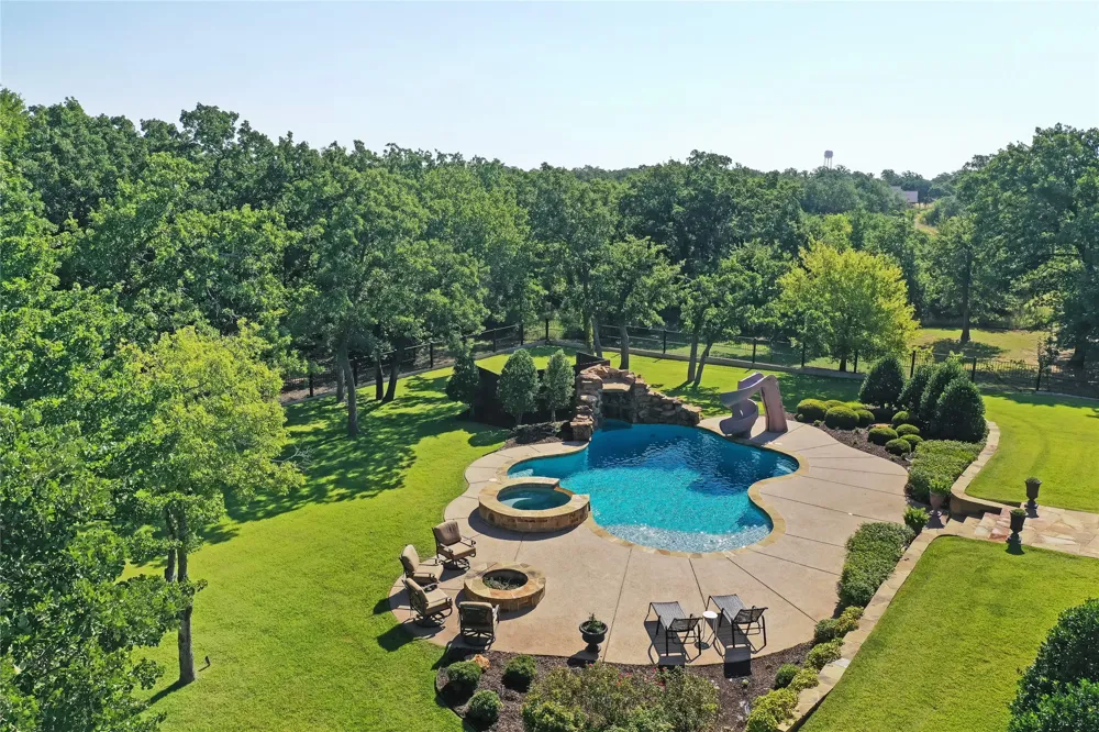 470 Granite Way Jacksboro, TX 76458