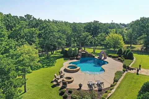 470 Granite Way