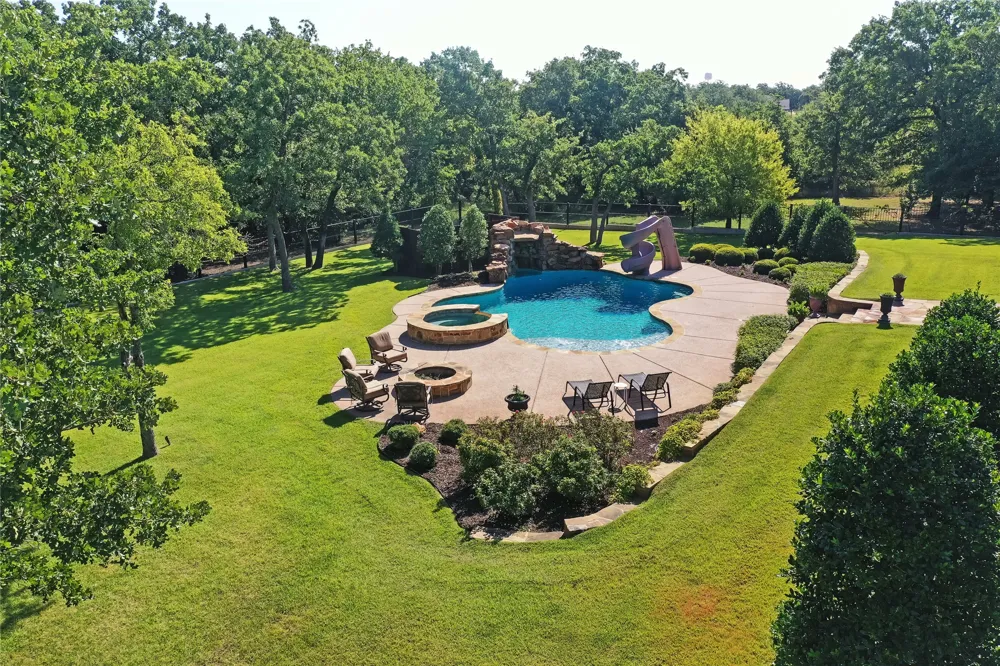 470 Granite Way Jacksboro, TX 76458