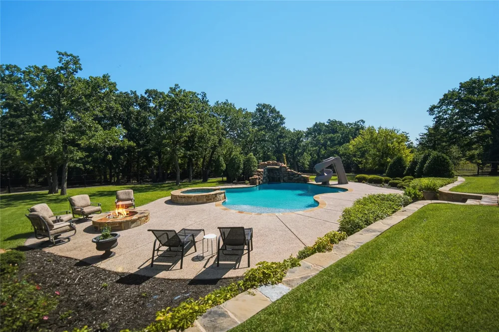 470 Granite Way Jacksboro, TX 76458