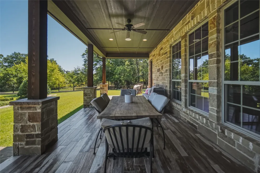 470 Granite Way Jacksboro, TX 76458