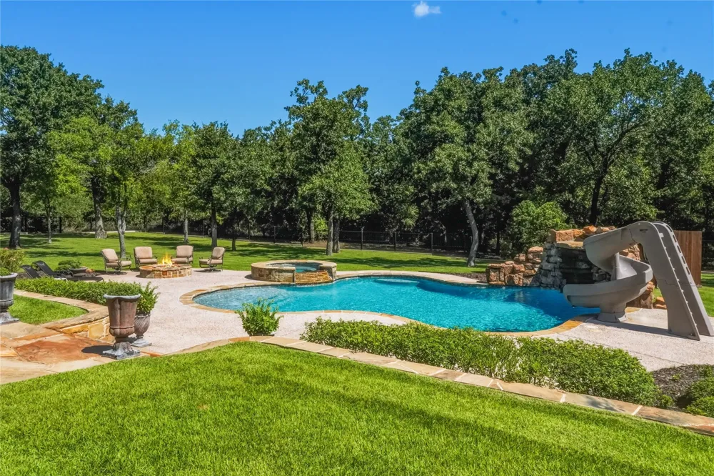 470 Granite Way Jacksboro, TX 76458