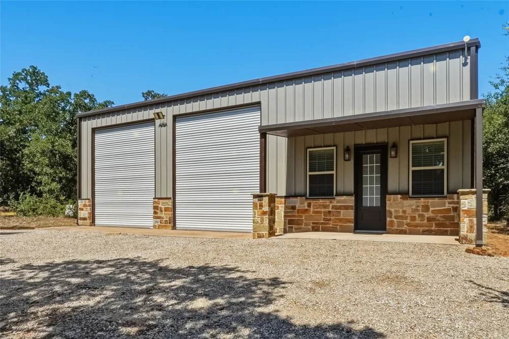 470 Granite Way Jacksboro, TX 76458
