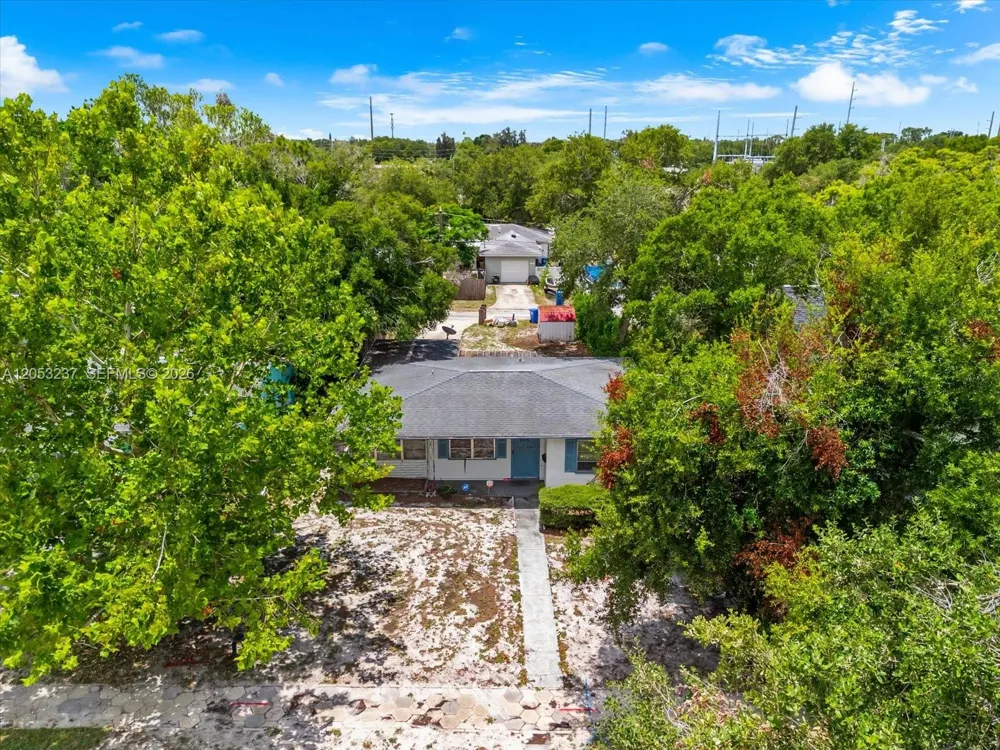 4946 2nd Ave N ST PETERSBURG Other City - In The State Of Florida, FL 33710