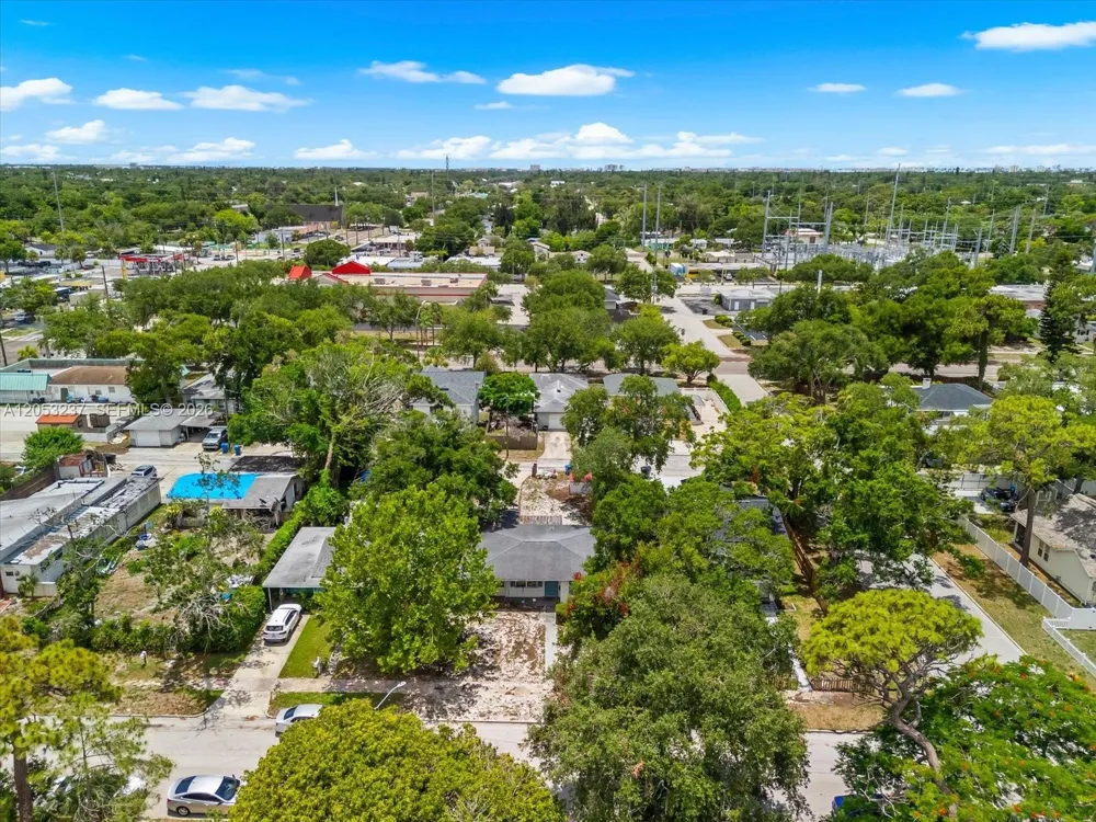 4946 2nd Ave N ST PETERSBURG Other City - In The State Of Florida, FL 33710